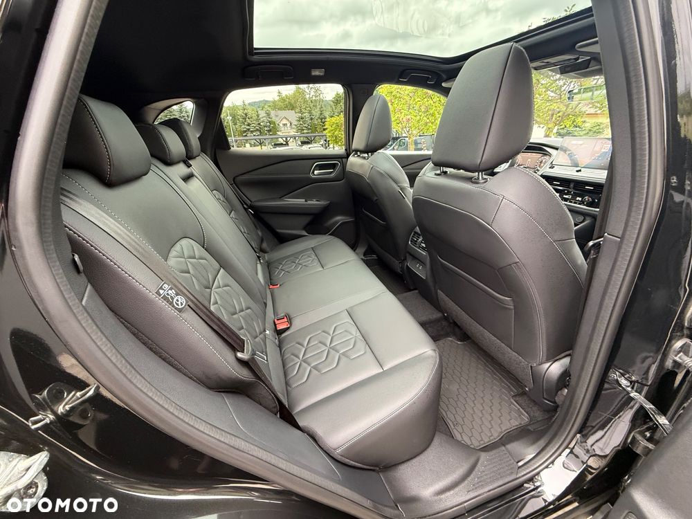 Nissan Qashqai 1.3 DIG-T MHEV Xtronic Tekna - 27