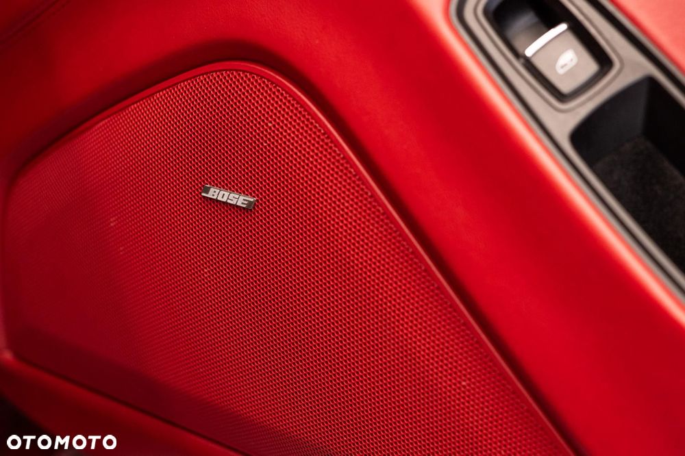 Porsche Panamera - 32