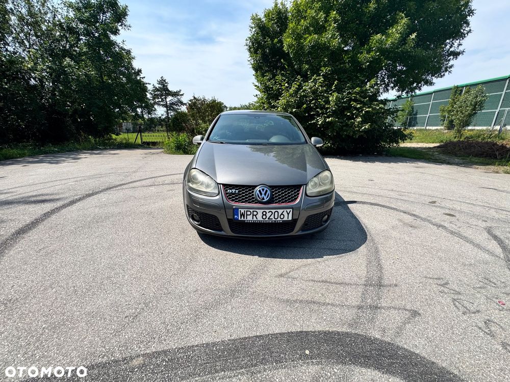 Volkswagen Golf 2.0 TSI GTI - 1