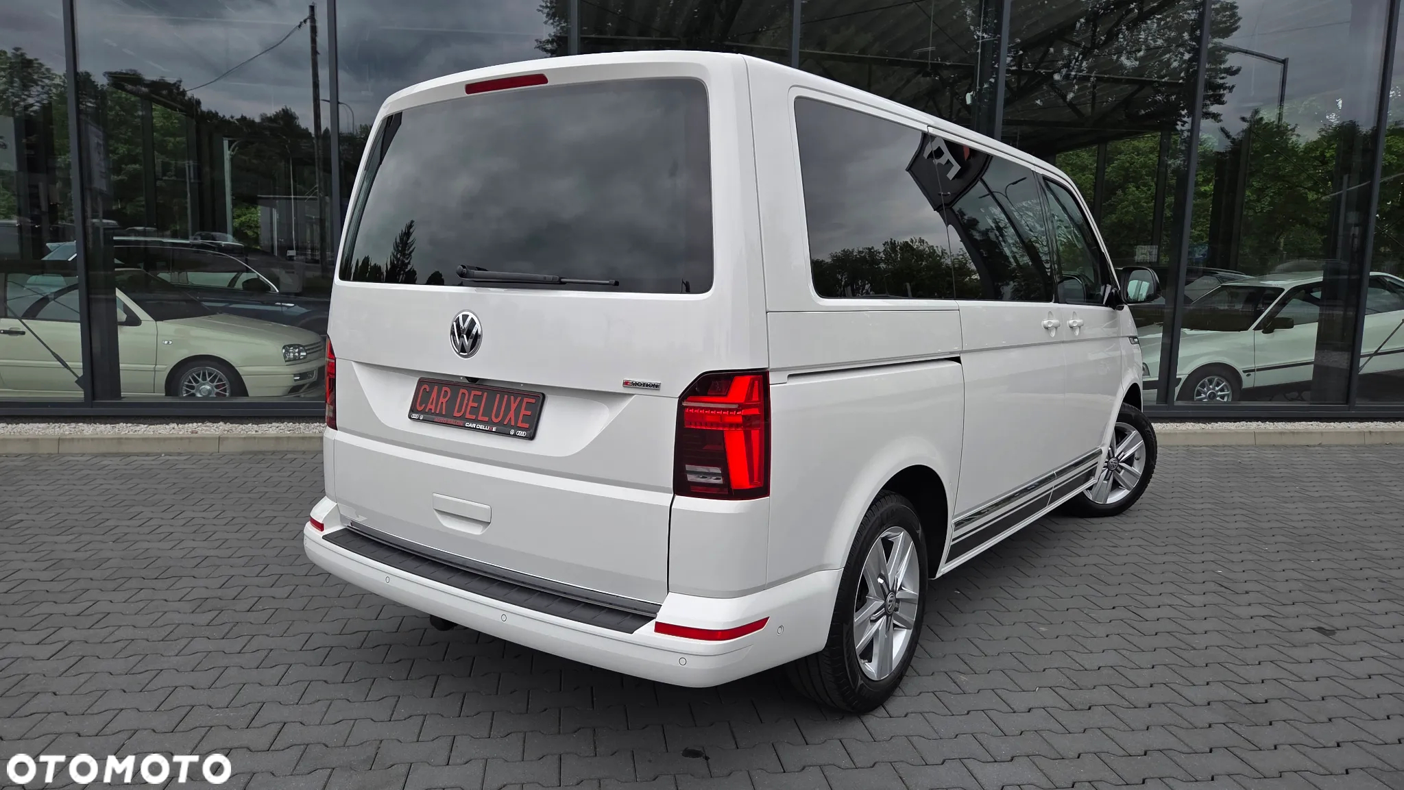 Volkswagen Multivan 6.1 2.0 TDI L1 Highline 4Motion DSG - 8