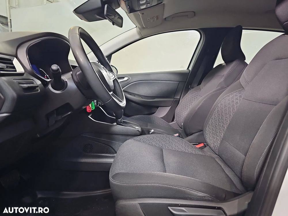 Renault Clio - 23