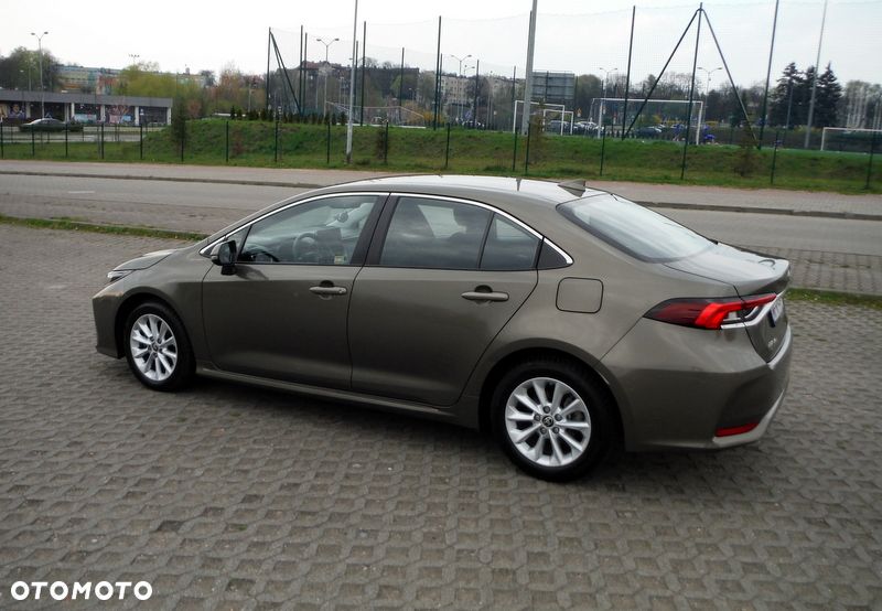 Toyota Corolla 1.5 Comfort - 9