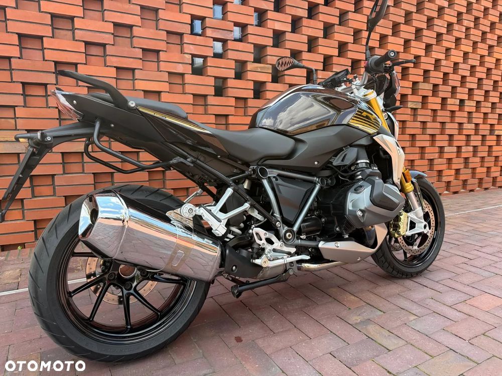 BMW R - 3