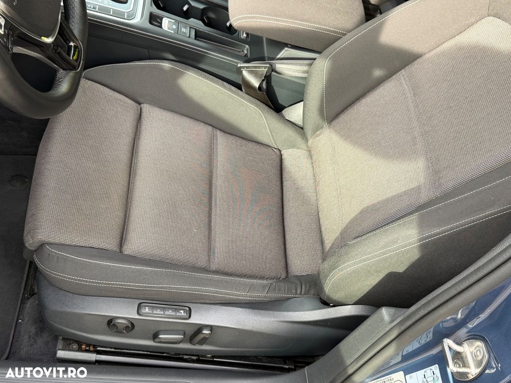 Volkswagen Passat - 7