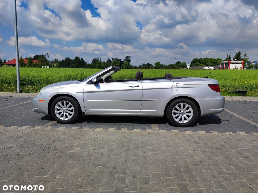 Chrysler Sebring 2.7 V6 Limited - 13