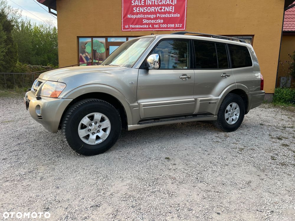 Mitsubishi Pajero 3.5 V6 GDI 7os (lea) - 2