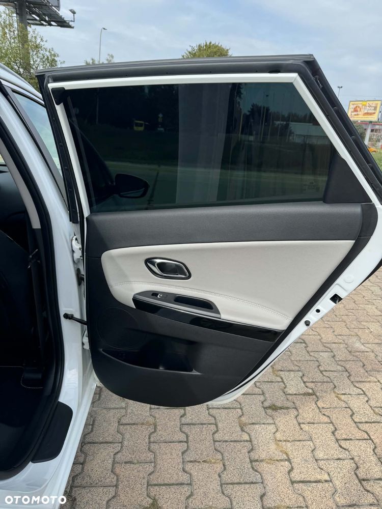Kia Ceed 1.6 CRDi L DCT - 12