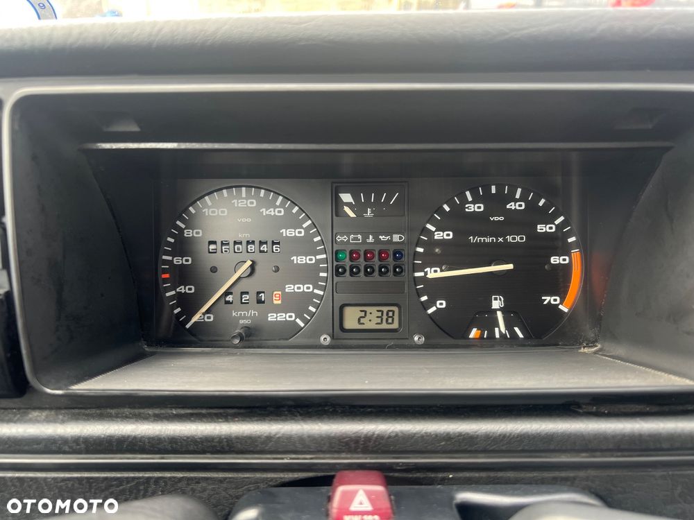 Volkswagen Jetta 1.8 CL - 31