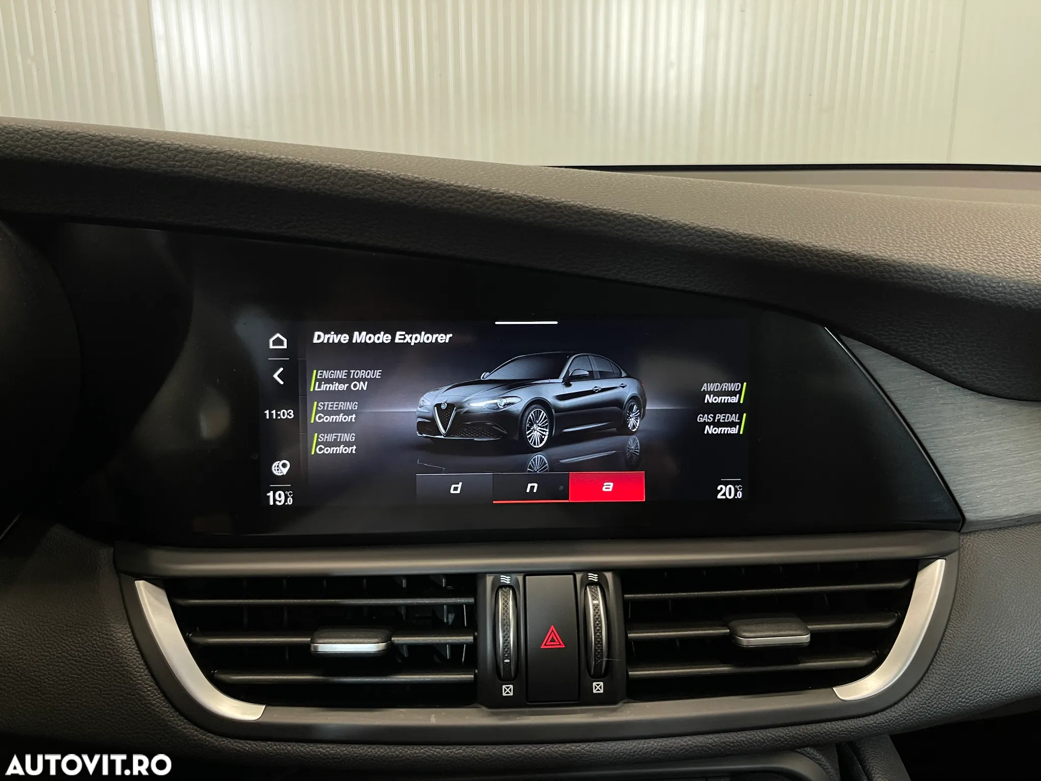 Alfa Romeo Giulia 2.0 Turbo AWD AT8 Ti - 20