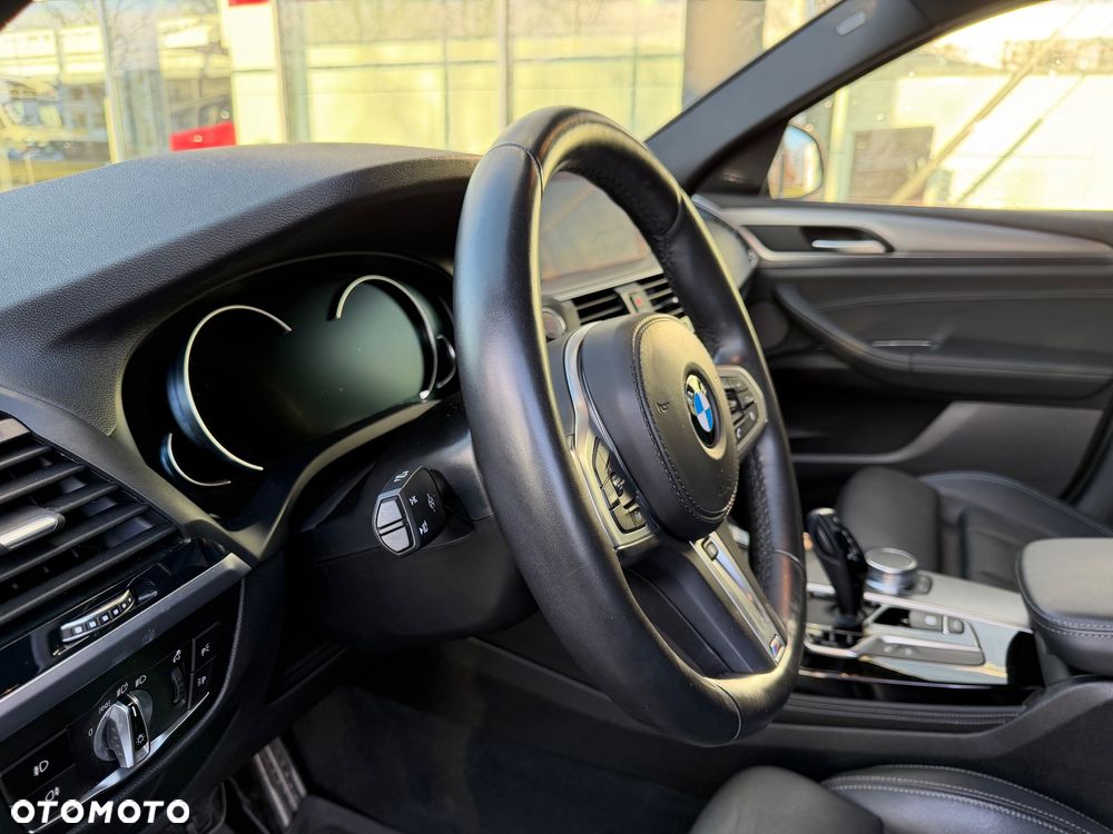 BMW X4 xDrive25d sport - 33
