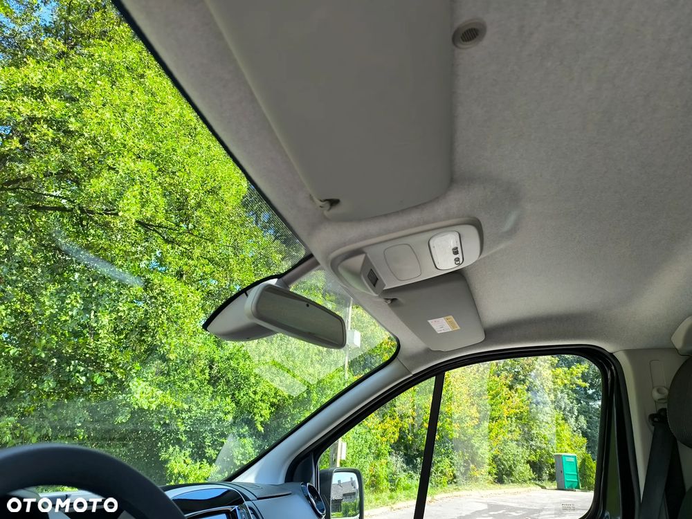 Renault Trafic Grand SpaceClass 2.0 dCi EDC - 16