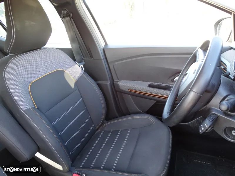 Dacia Sandero 1.0 TCe Stepway Expression - 13