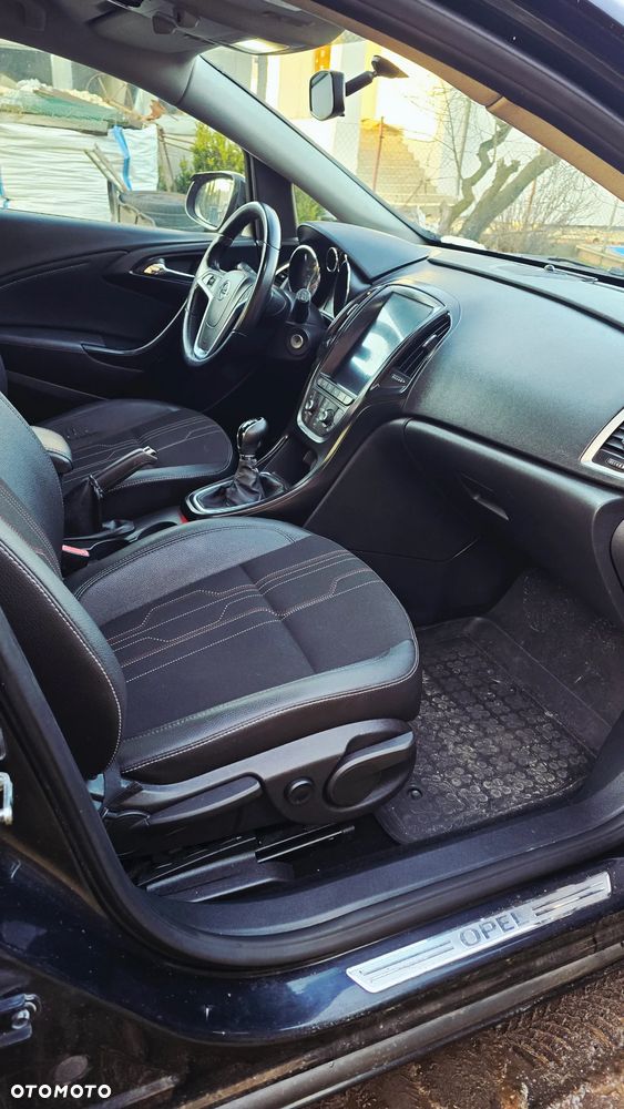 Opel Astra 1.4 T Edition 150 - 19
