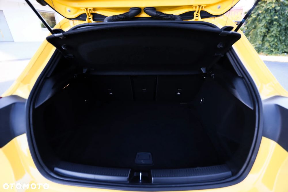 Mercedes-Benz Klasa A 35 AMG 4-Matic 7G-DCT - 12