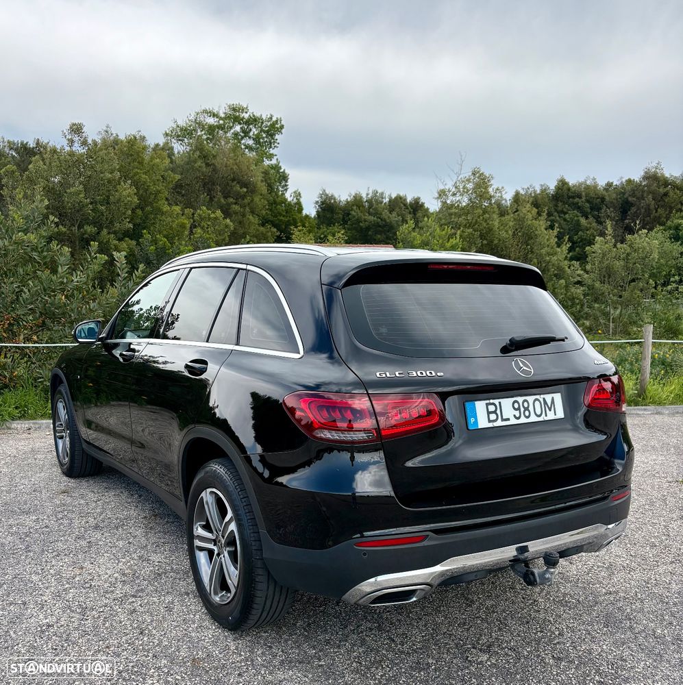 Mercedes-Benz GLC 300 e 4Matic - 12