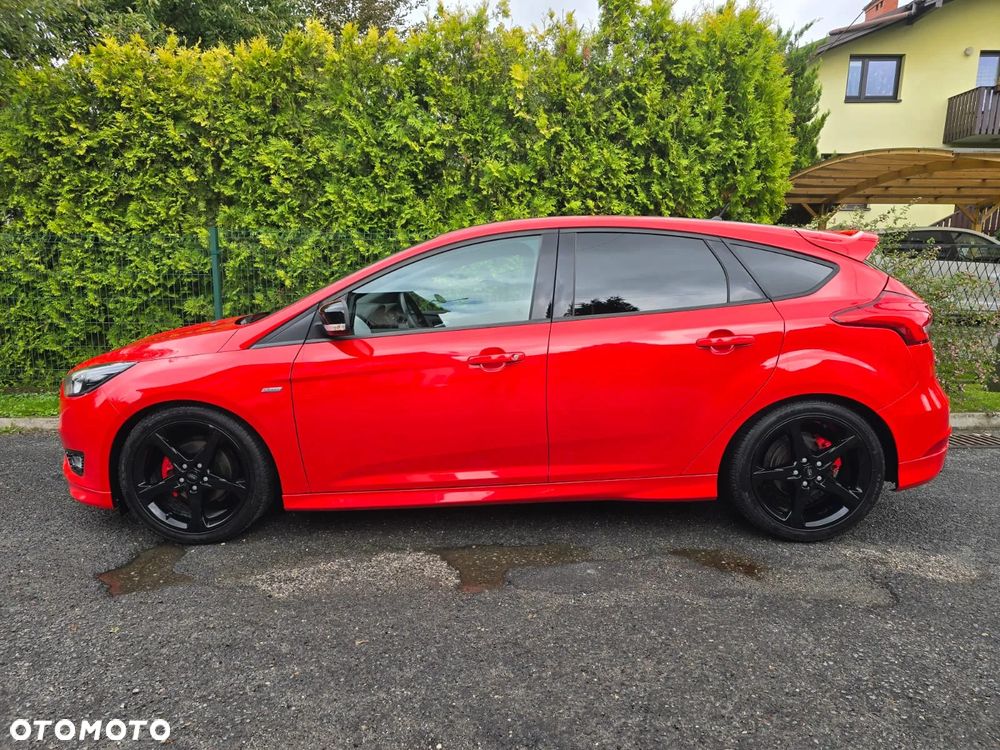 Ford Focus 1.0 EcoBoost STart-Stopp-System ST-LINE X - 8