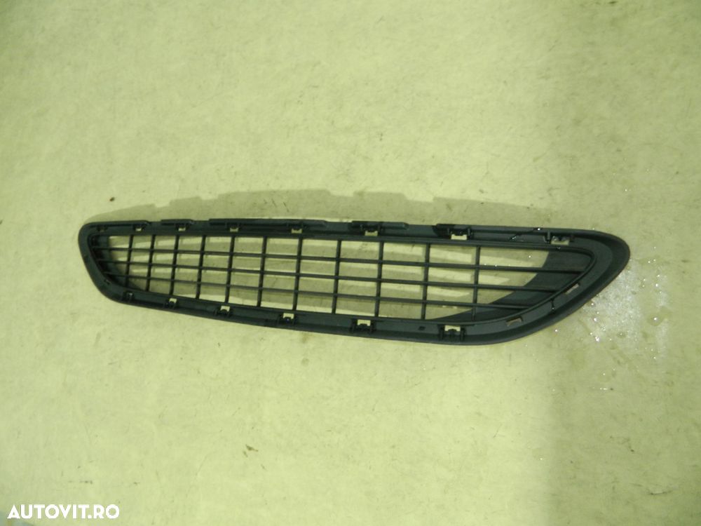 Grila intre proiectare, Mercedes C-Class SportCoupe(CL 203), 01-05, A2038853023 - 8