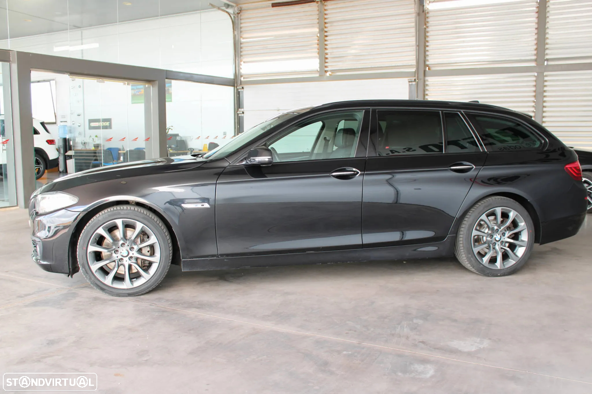 BMW 535 d Line Luxury Auto - 5