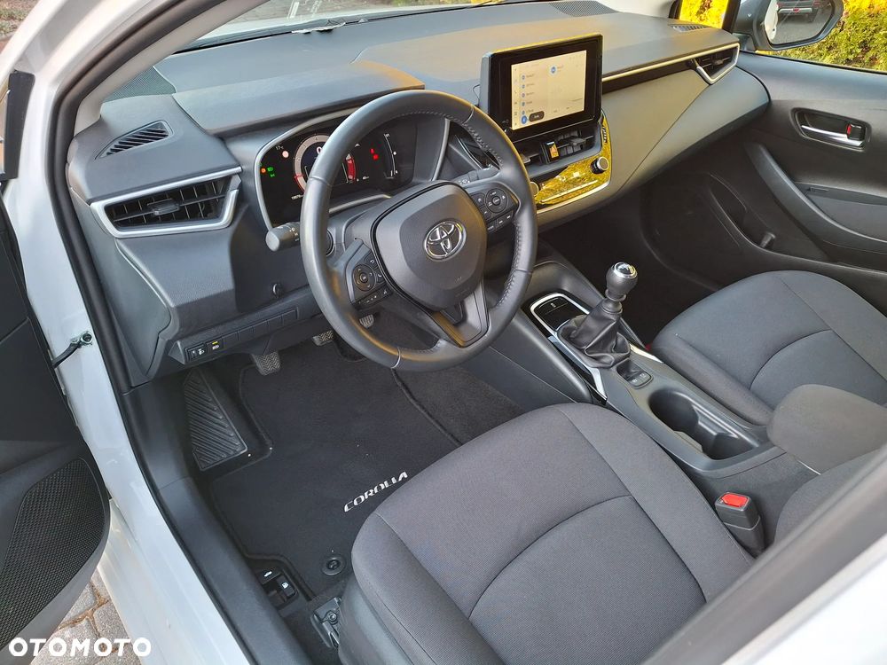 Toyota Corolla 1.5 Active - 19