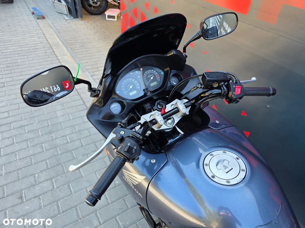 Honda CBF - 16