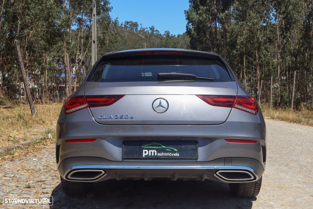 Mercedes-Benz CLA 250 e 8G-DCT AMG Line - 29