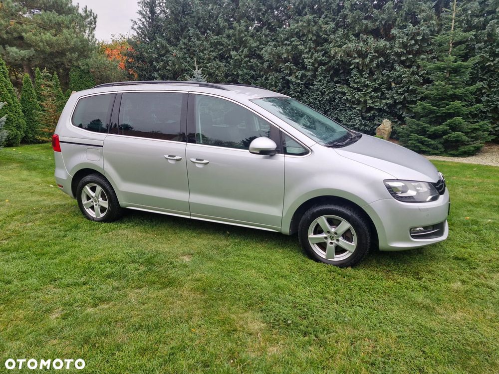 Volkswagen Sharan 2015 photo 2