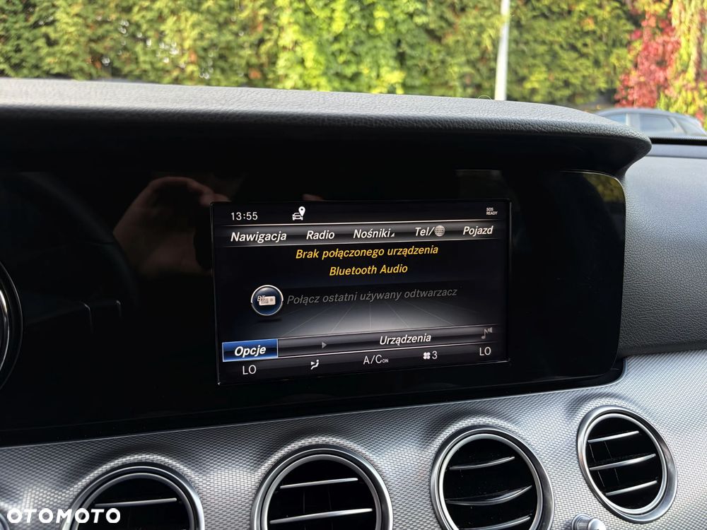 Mercedes-Benz Klasa E 220 d 9G-TRONIC - 27
