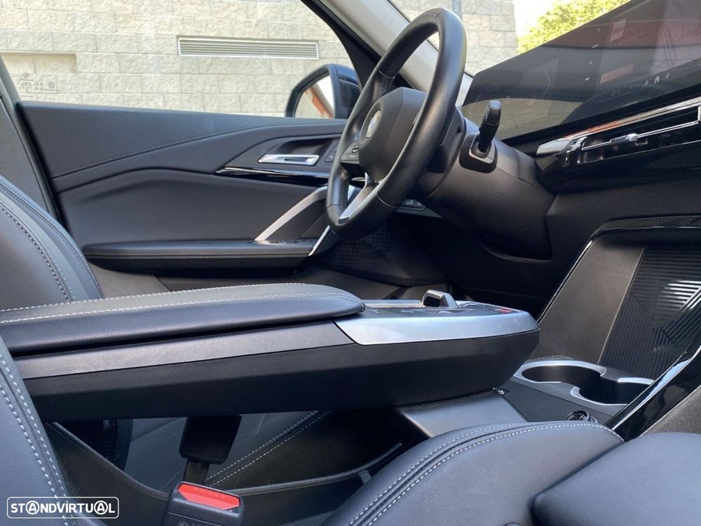 BMW X1 sDrive18d xLine - 13