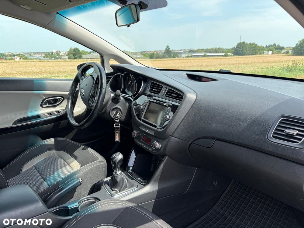 Kia Ceed 1.6 GDI M - 8