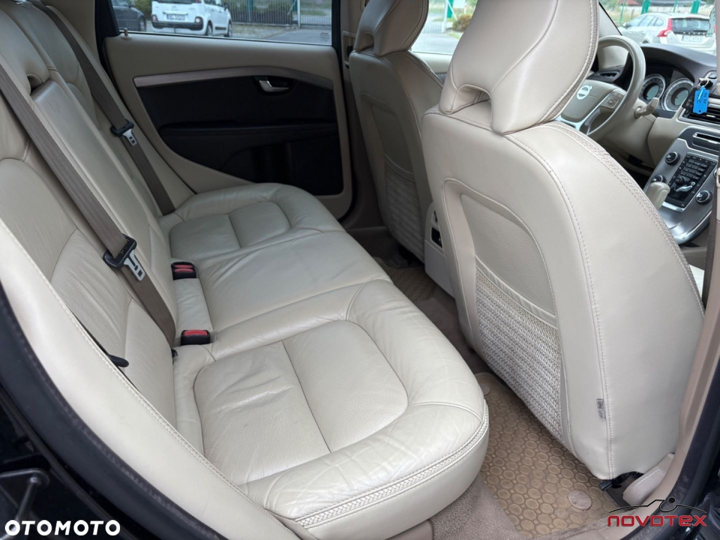 Volvo XC 70 D3 Summum - 7