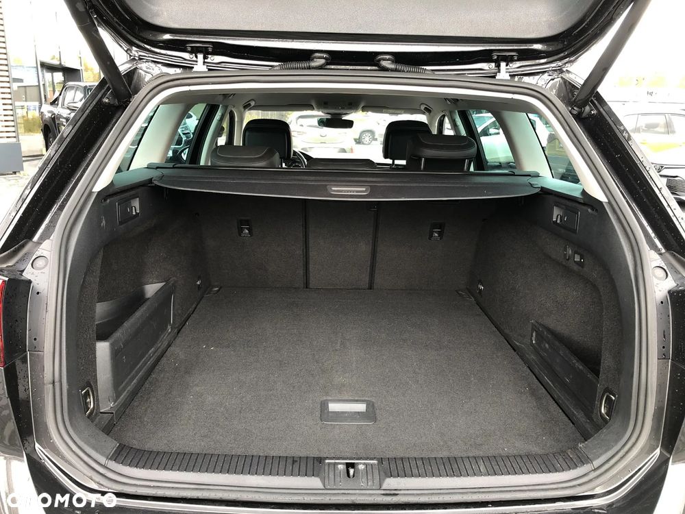 Volkswagen Passat Alltrack 2.0 TDI SCR 4Motion DSG - 21