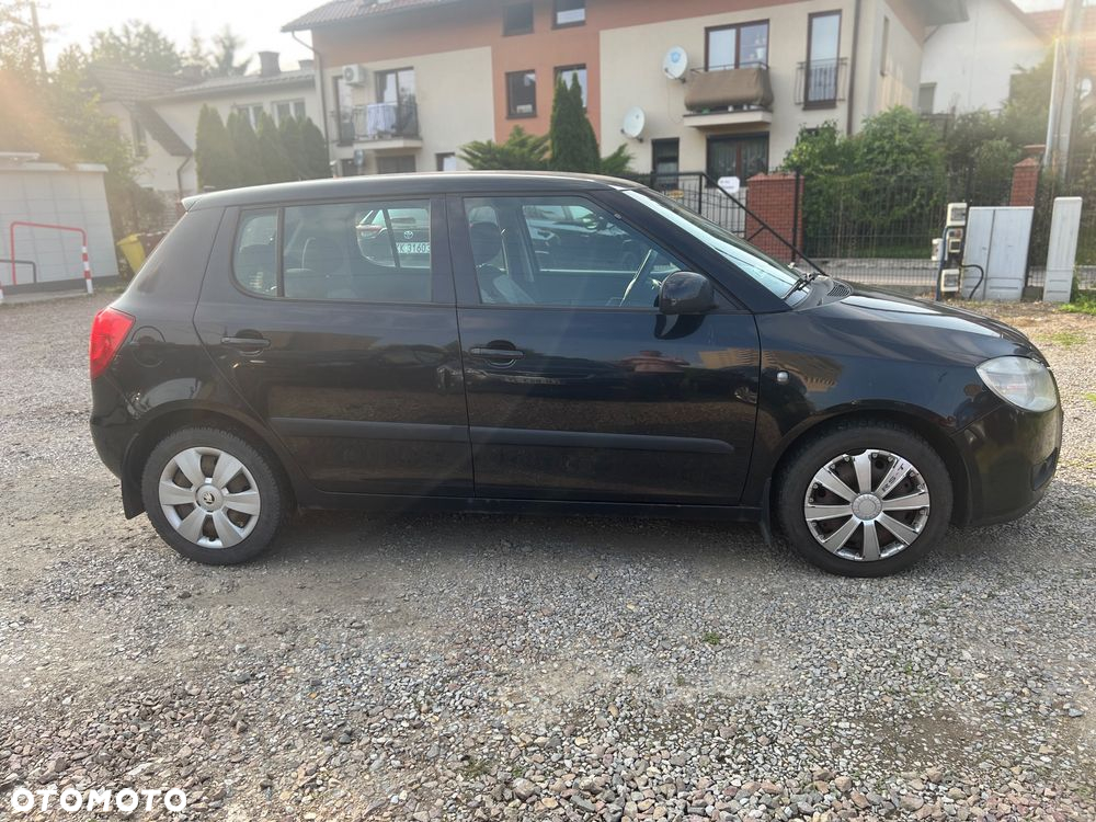 Skoda Fabia - 12
