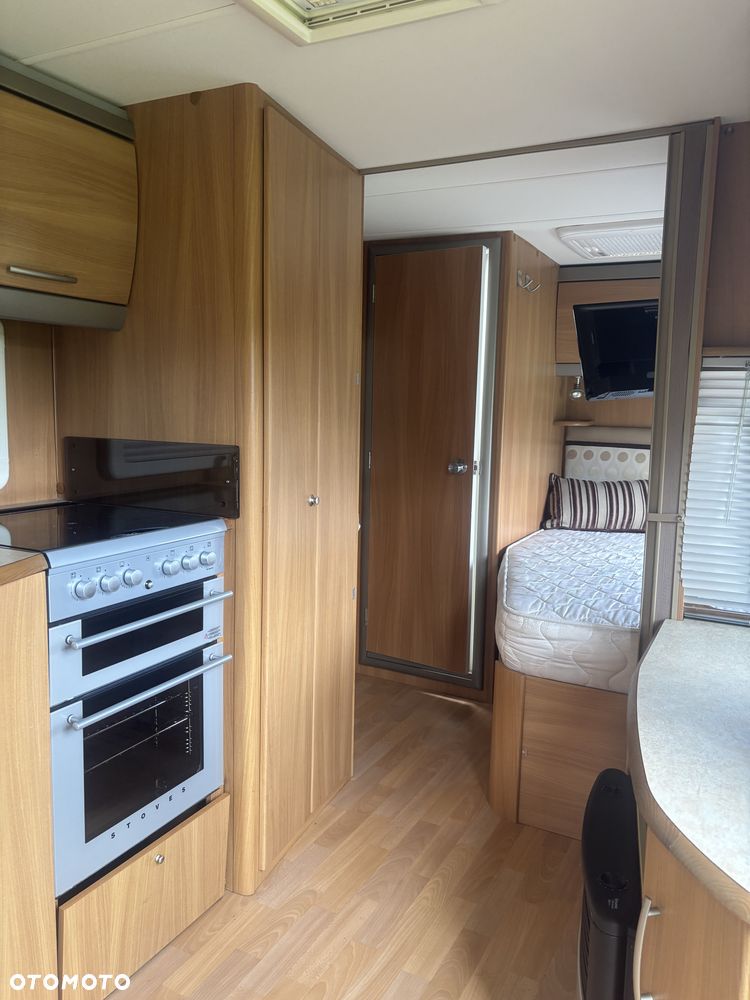 SWIFT CONQUEROR 540 - 13