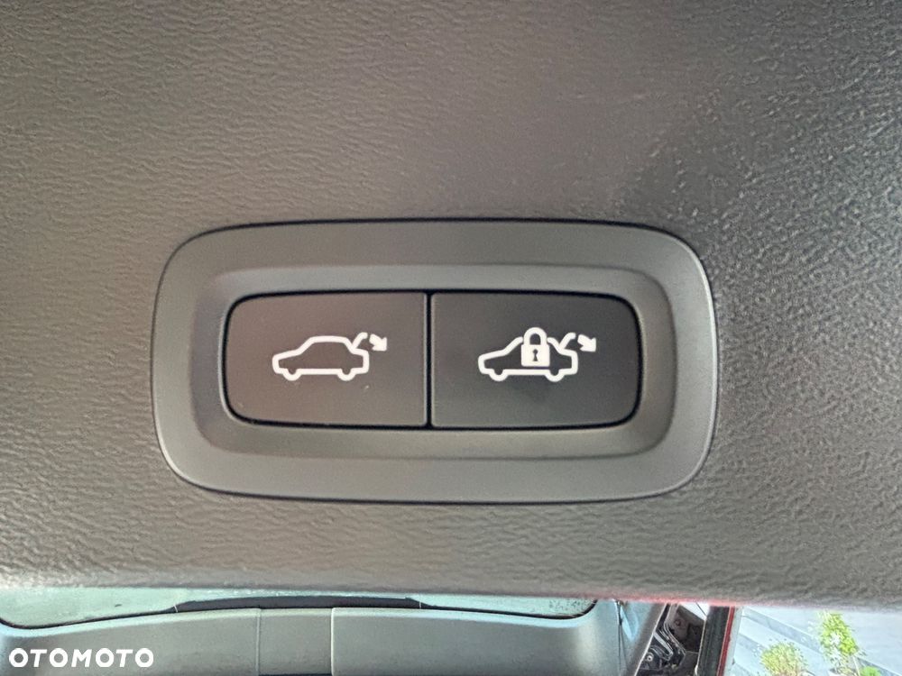 Volvo XC 40 T4 Plug-In Hybrid Inscription Expression Pro - 33