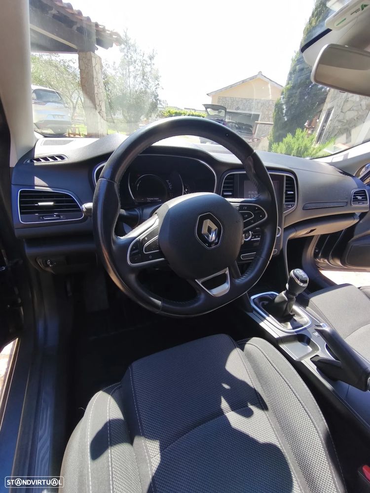 Renault Mégane 1.5 dCi Zen - 10