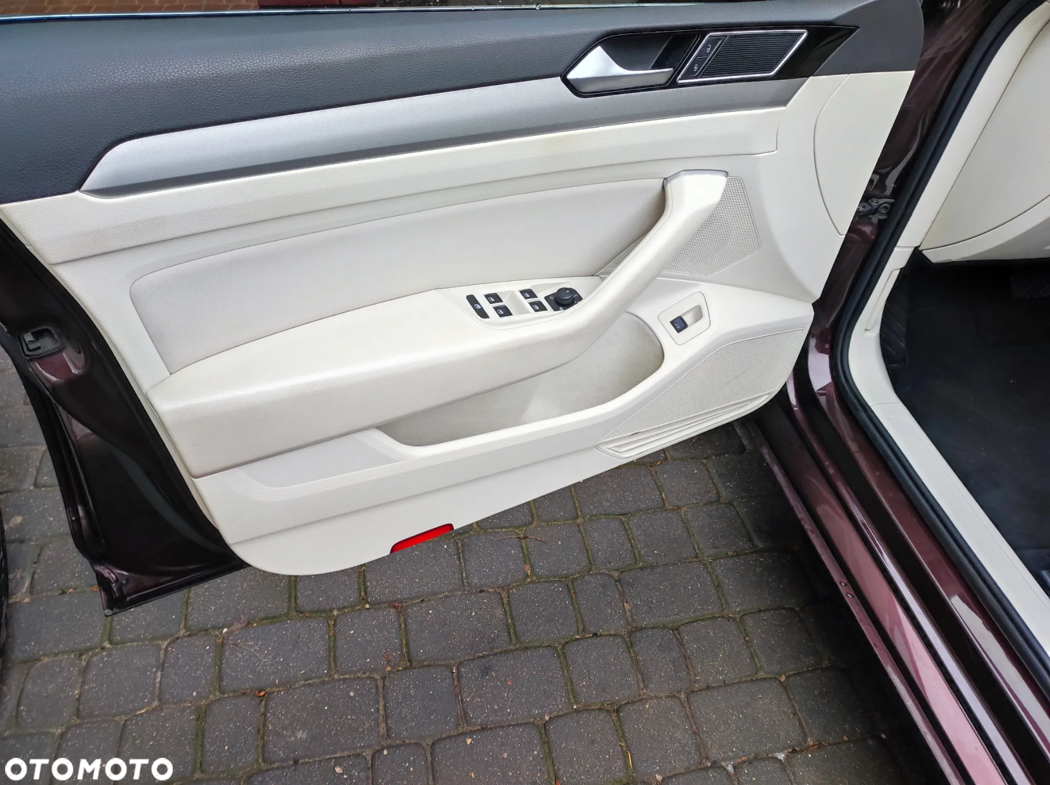 Volkswagen Passat 2.0 TDI BMT Highline DSG - 27
