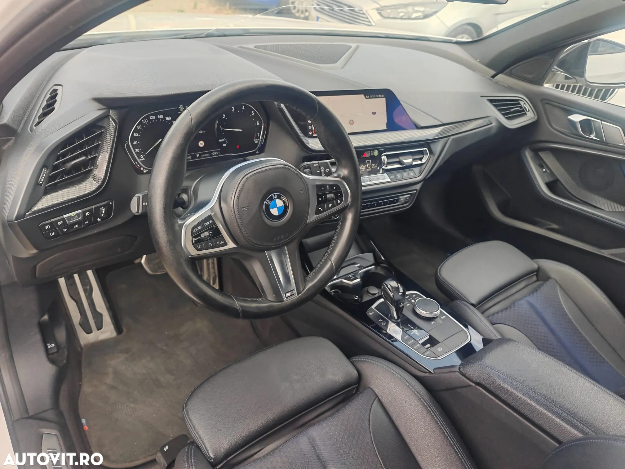 BMW Seria 1 118i Aut. M Sport - 25