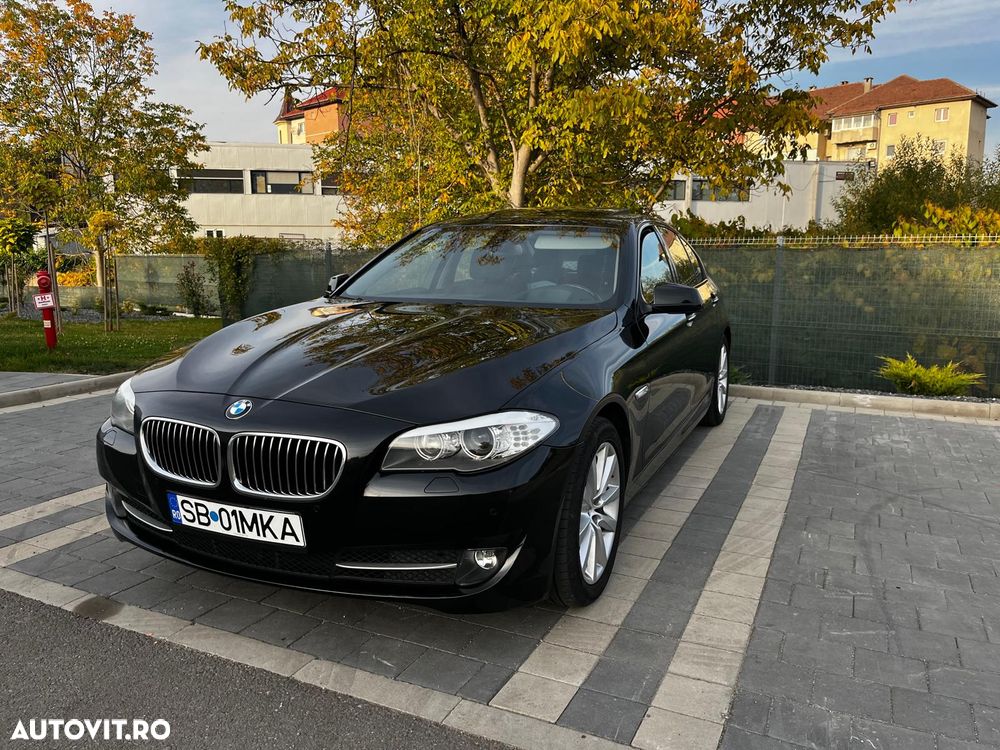 BMW Seria 5 528i - 4