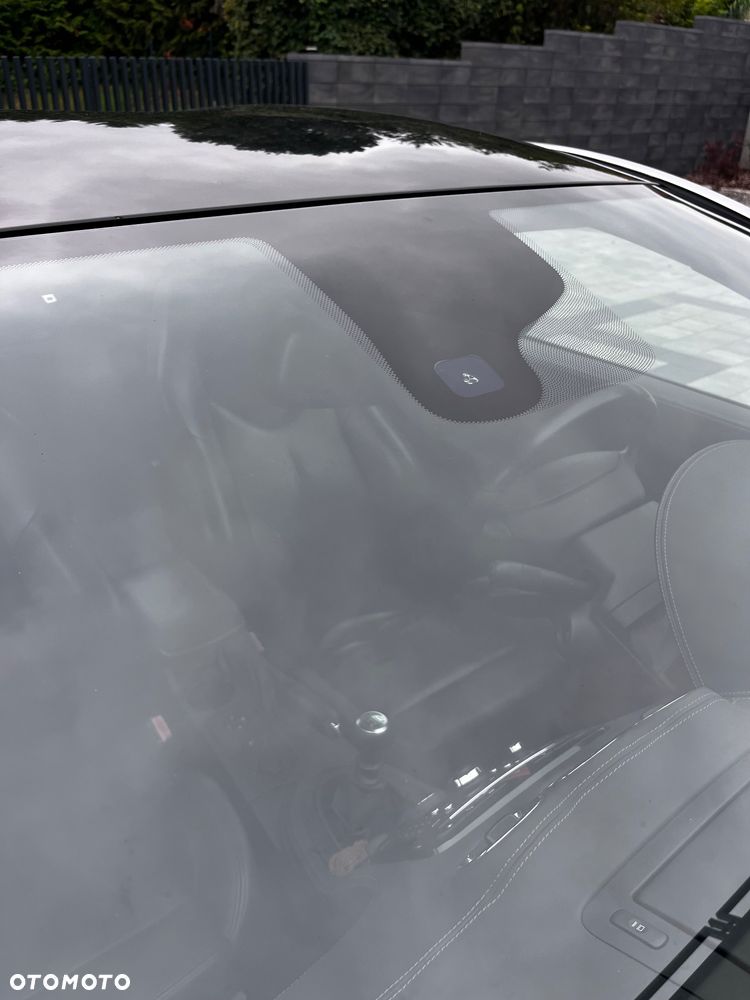 Peugeot RCZ 1.6 200 THP - 25