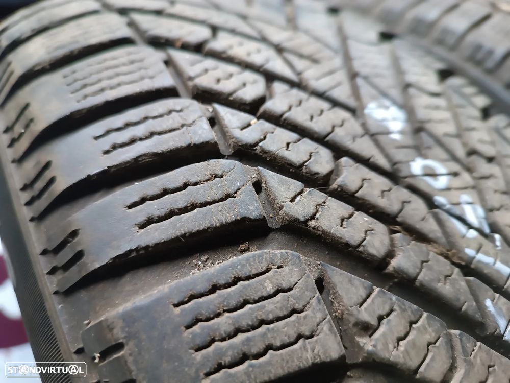 PAR DE PNEUS 205/55 R16 - 2