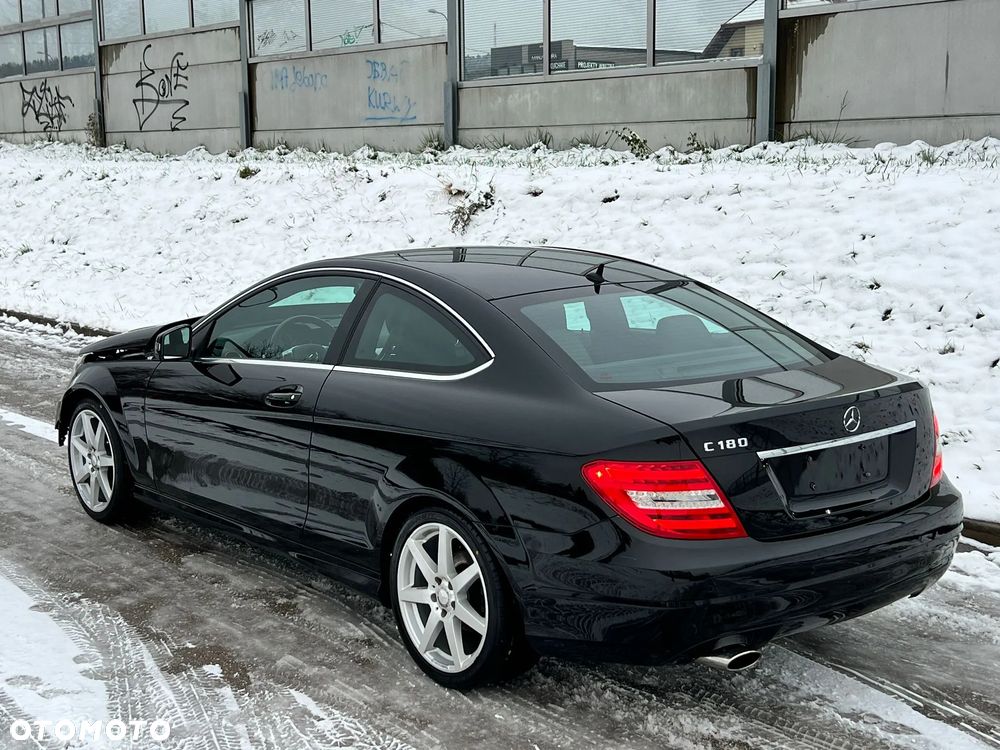 Mercedes-Benz Klasa C 180 Edition - 4
