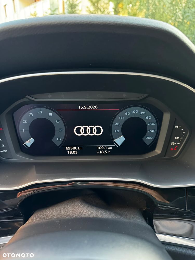 Audi Q3 - 10
