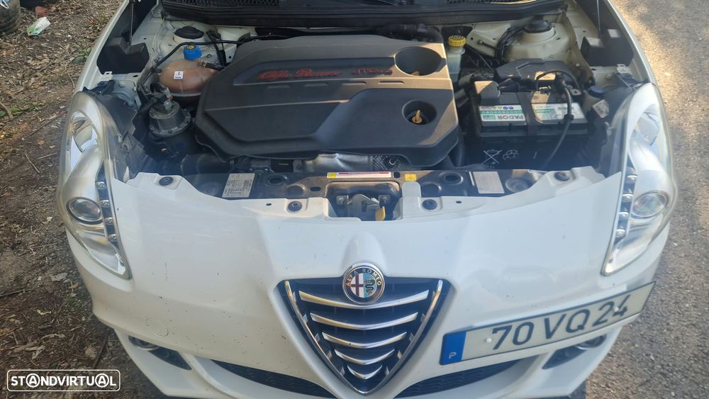 Alfa Romeo Giulietta 1.6 JTDM 16V B-Tech - 18