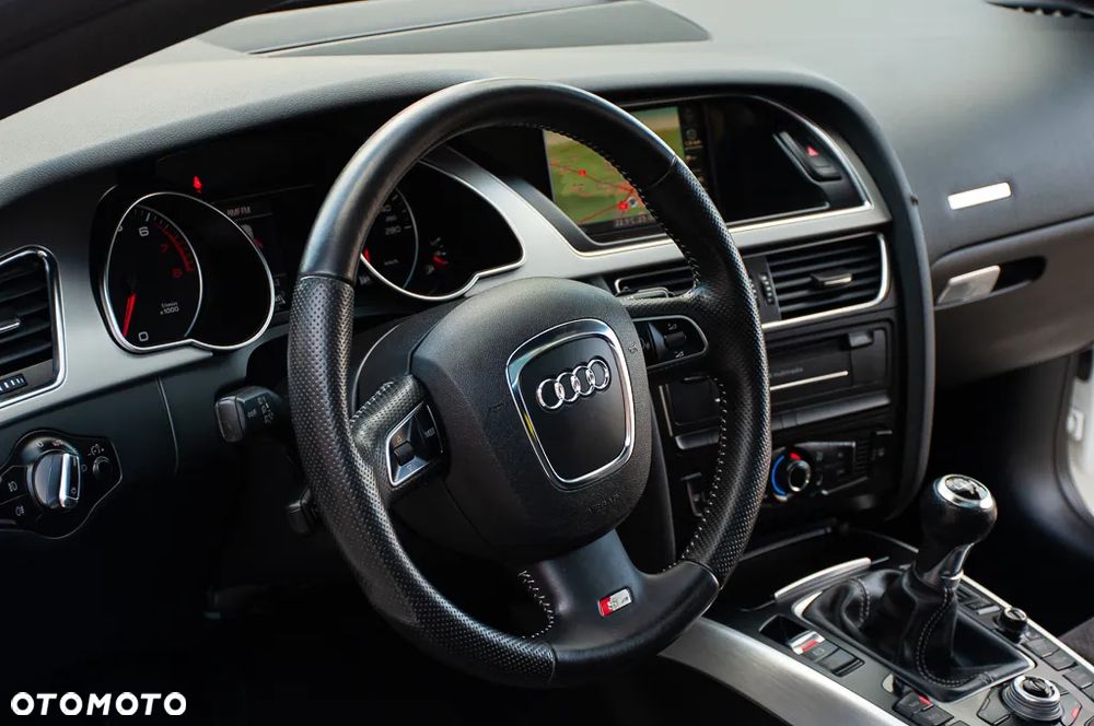 Audi A5 Coupé 2.0 TFSI quattro - 24