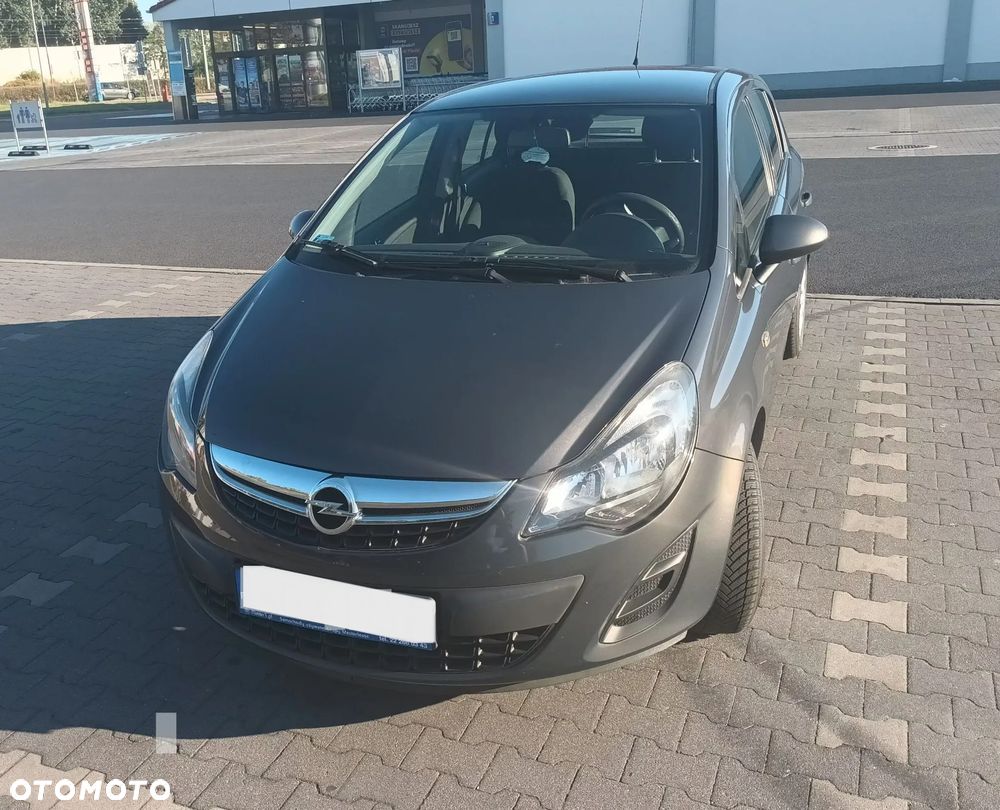 Opel Corsa 1.2 16V Edition / Active - 1