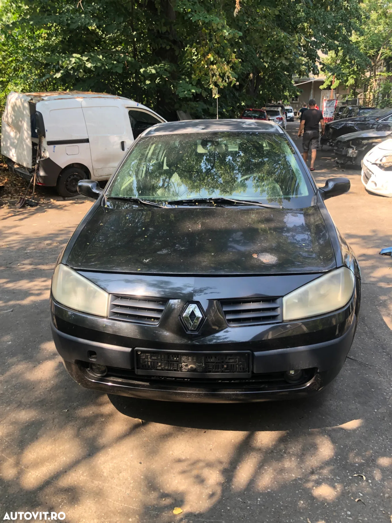 Dezmembrez Renault Megane II 2005 negru 1,5 DCI Euro 3 - 4