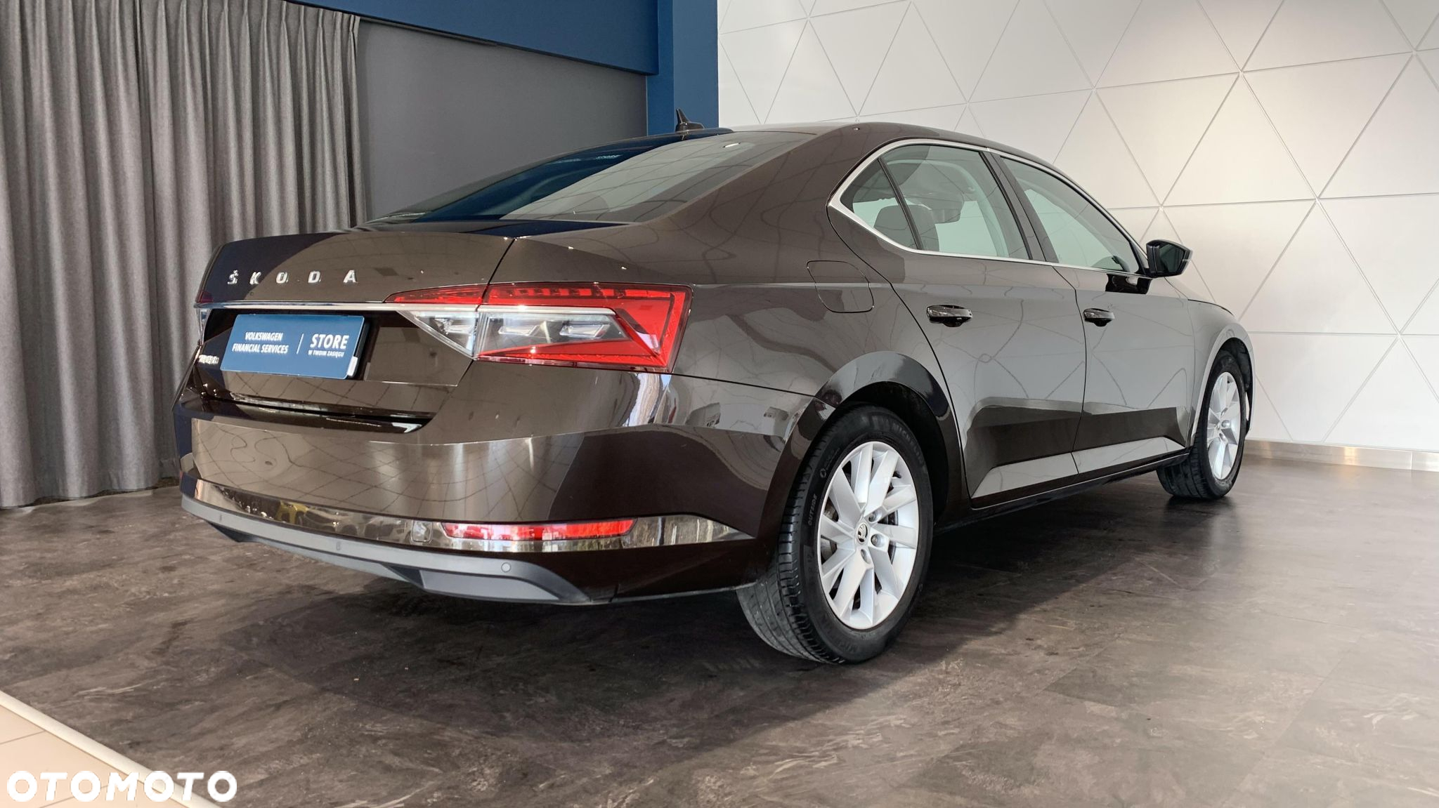 Skoda Superb 1.5 TSI Ambition DSG - 5