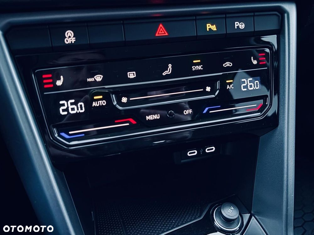 Volkswagen T-Roc 1.5 TSI Life DSG - 29