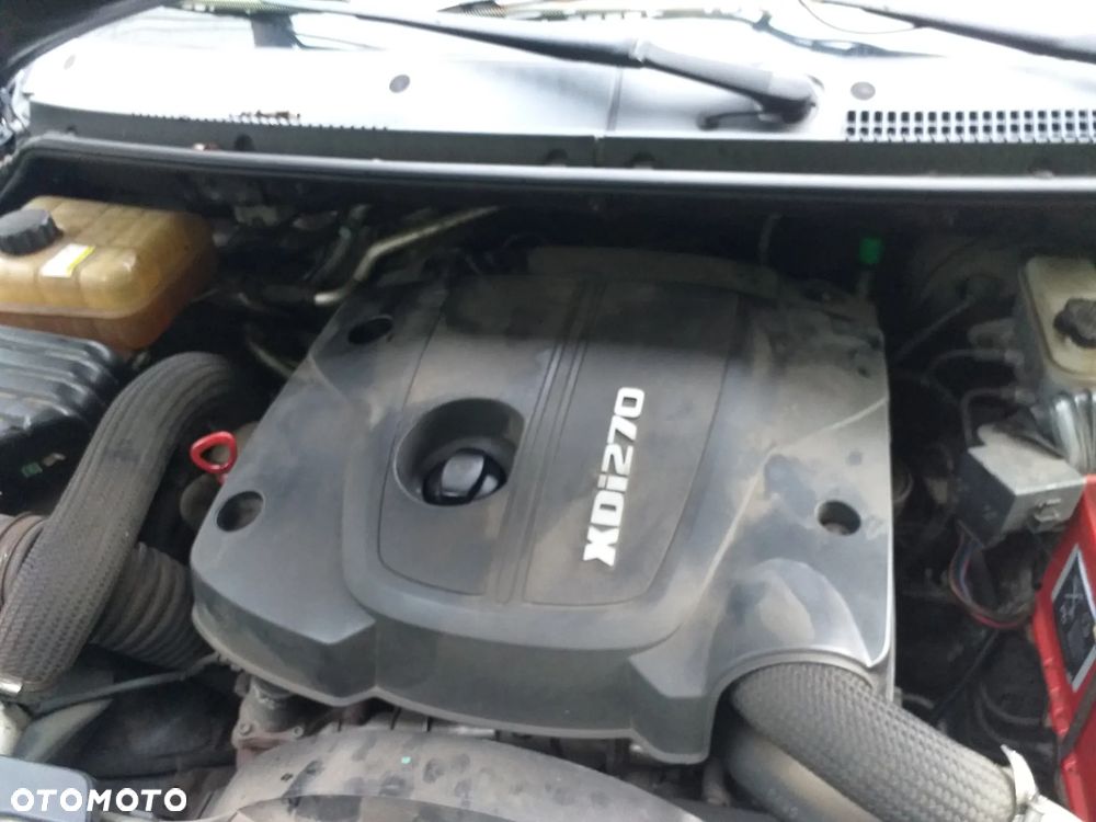 Auto na części - SSangyoung Rodius 165 diesel Silnik Skrzynia Drzwi Maska Klapa Błotnik Zderzak Lampa Szyba Klamka Lusterko Deska Kokpit - 14
