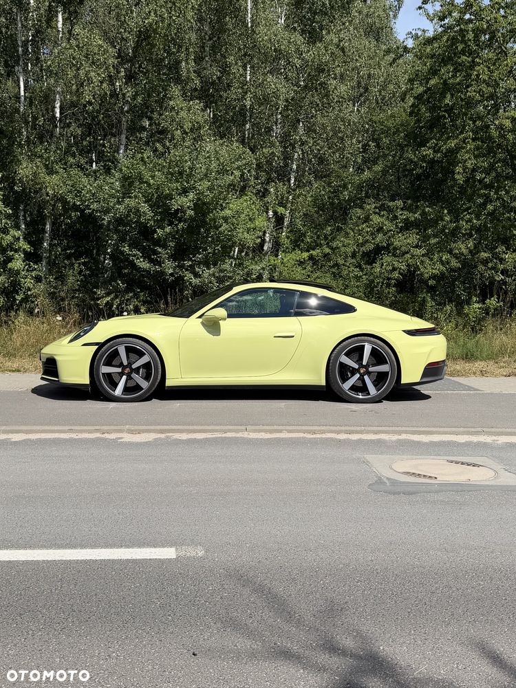 Porsche 911 Carrera PDK - 4